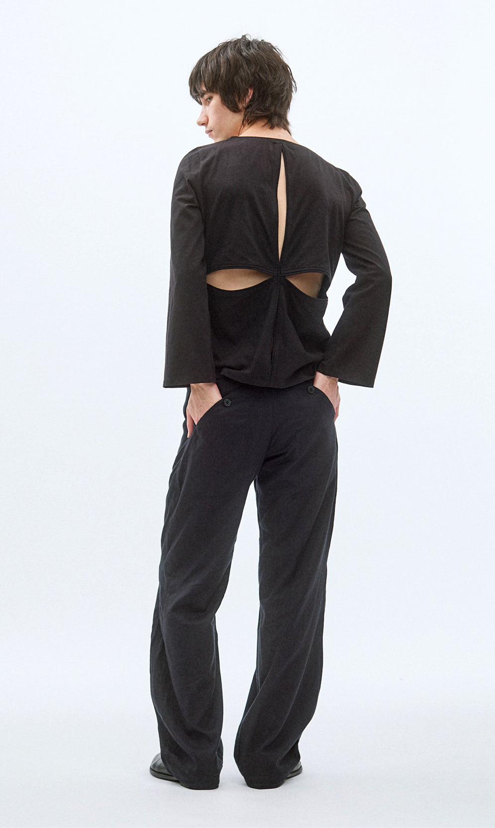 CURVED TROUSERS (BLACK)